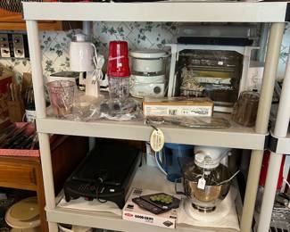 SMALL KITCHEN APPLIANCES
