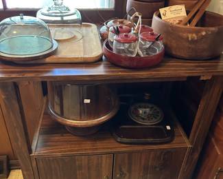 VINTAGE WOODEN ITEMS