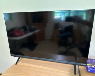 Vizio flatscreen TV