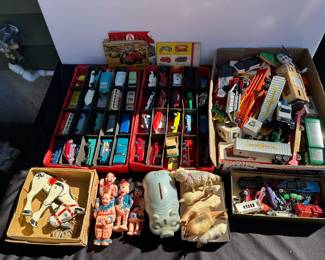 Vintage Matchbox & Lesney Cars ( Great Condition) Toy Cars & Trucks, Howdy Doody Plastic Figures, Celluloid Animals