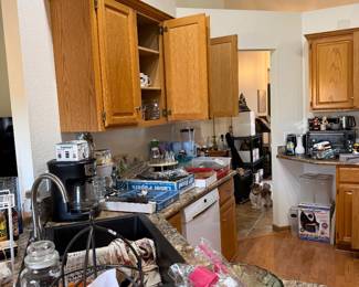 More kitchen items