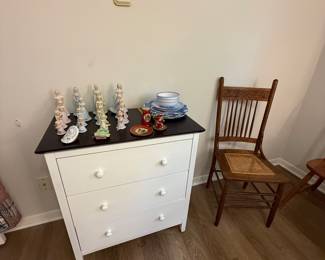 Toy bedroom 
