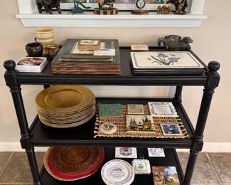 Placemats, chargers, tiles