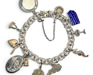 7.5 Sterling Silver Charm Bracelet 40g