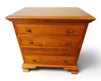 Wood Drawer Chest Of Drawers With Dovetail Joints