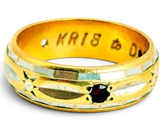 14k TwoToned Gold Ring with Garnets Size 8 6.3g