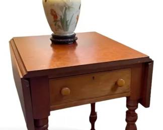 Wooden End Table Lamp