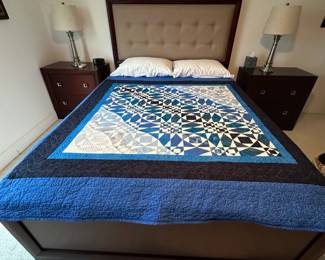 Bed with headboard (quilt/bedding not included)