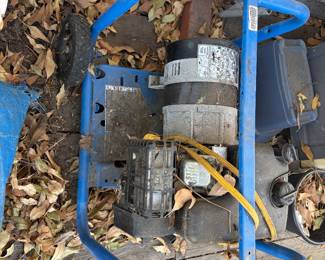 DeVilbiss 5000 Watt Generator