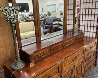 georgia’s vintage dresser with mirror