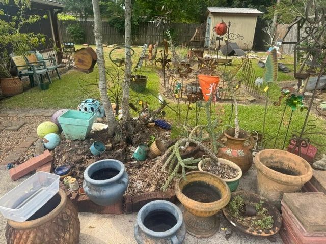 The WHOLE backyard is full of  Yard Art , Signs, Metal tables, Terra Cotta Pots, Elegant Ceramic Pots - ALL SIZES