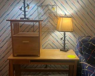 LOTS of Household Furniture and Lots of Various Lamps