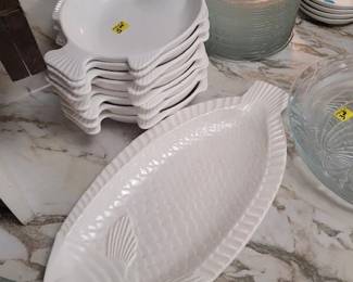 One of a Kind Fish Platter. and Serving Fish Bowls Priced seperate