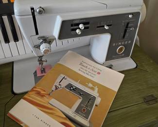 Singer Sewing Machine, Accessories and Cabinet