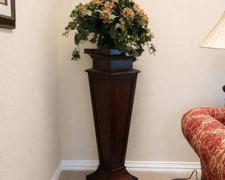 Lot #16 - Ethan Allen Neoclassical Mahogany Pedestal Plant Stand w/ Classic Tapered Design, Plus Faux Plant in Lattice Metal Urn