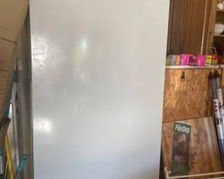 Frigidaire freezer