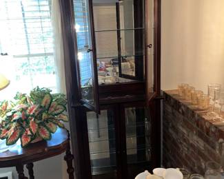 Lighted curio cabinet