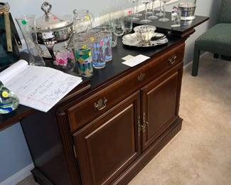 Vintage flip top bar cart