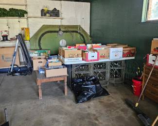 Books and Lionel train set/track