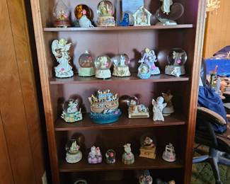 Snow globes and music boxes