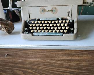 Underwood vintage typewriter