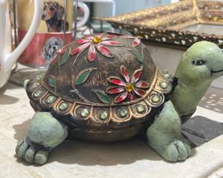 TURTLE FIGURINE