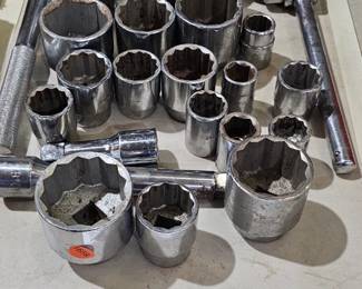 SOCKET SET