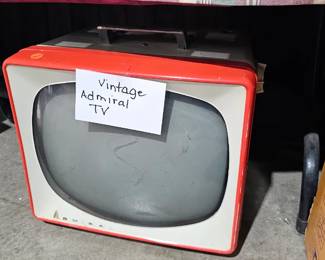 VINTAGE TV