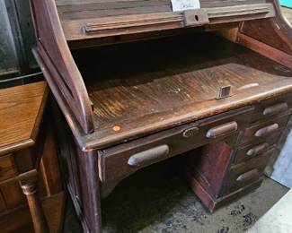 ROLL TOP DESK