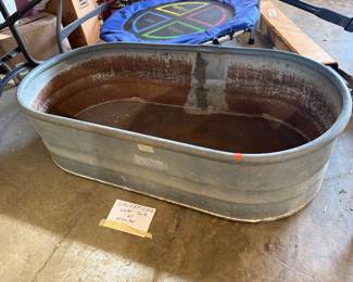 METAL TUB / TROUGH
