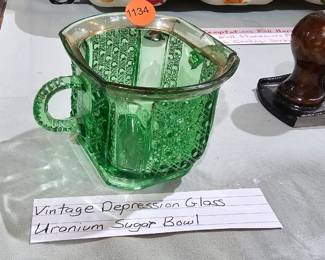 VINTAGE DEPRESSION GLASS URANIUM