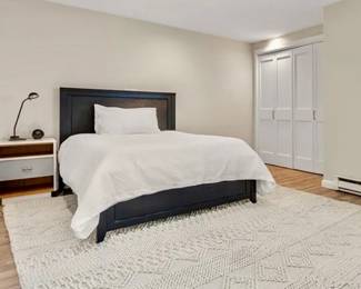 Queen Bed