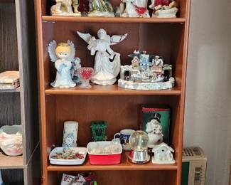 CHRISTMAS & HOLIDAY COLLECTION – Large assortment of Christmas décor, figurines, angels, holiday collectibles, ornaments, tabletop decorations and vintage holiday pieces