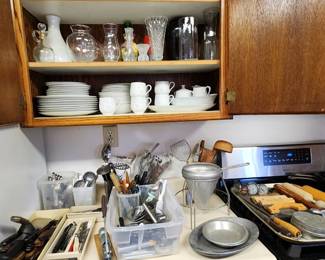 Vintage Kitchen Finds & More – Assorted vases, glassware, dishes, kitchen utensils, bakeware, serving pieces and charming old-time kitchen items. Lots of useful and nostalgic treasures to browse!