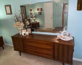 Mid Century Modern Triple Dresser