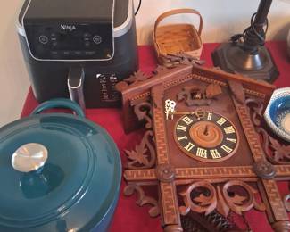 cuckoo clock, kitchen items