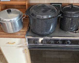 kitchen items