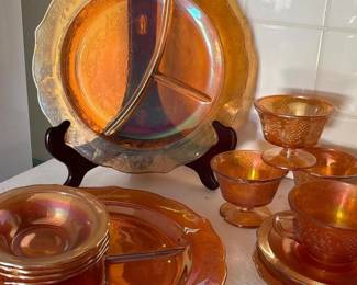 033 marigoldiridescentdepressionglassdin