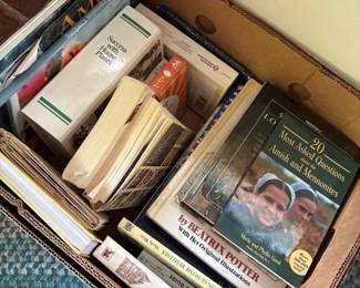 302 assortedbooklot
