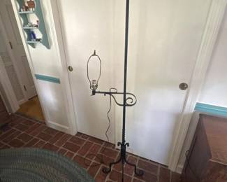 044 wroughtironscrollbasefloorlamp