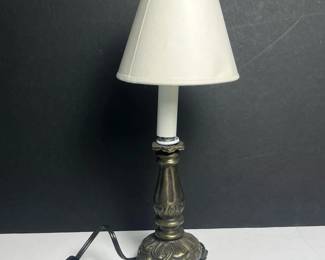 124 traditionalstyleelectrictablelampwi