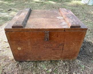 284 woodenstorageboxwithhingedlidandp