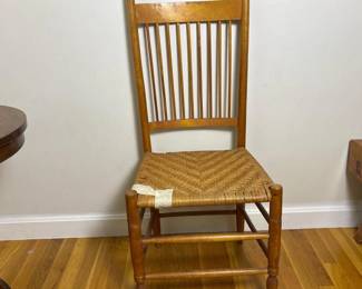 256 woodenspindlebackchairwithwovenrus