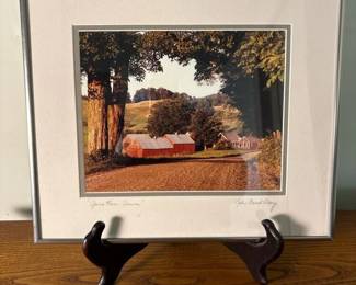 178 13x15framedphotographjennefarmsumme