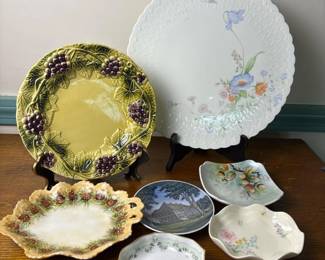 087 assortedceramicplatesanddishesinmix