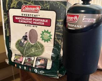 192 colemaneventcatmatchlightportablecat