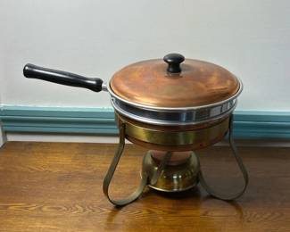 068 vintagecopperchafingdishwithmetali