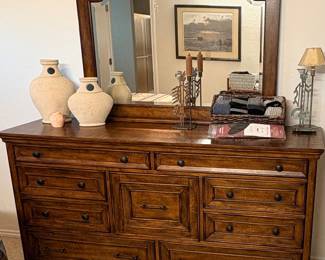 Queen Bedroom Set