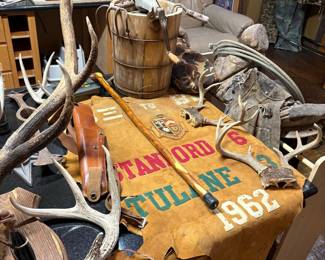 Collection of Vintage Memorabilia 