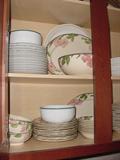 Full set of Franciscan Dinnerware
